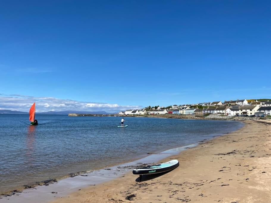 Dolphin View Cottages Portmahomack Экстерьер фото